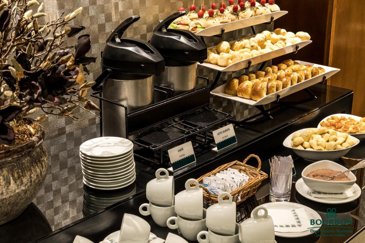 Bourbon Dom Ricardo Aeroporto Curitiba Business Hotel Сан-Жозе-дус-Пиньяйс Экстерьер фото