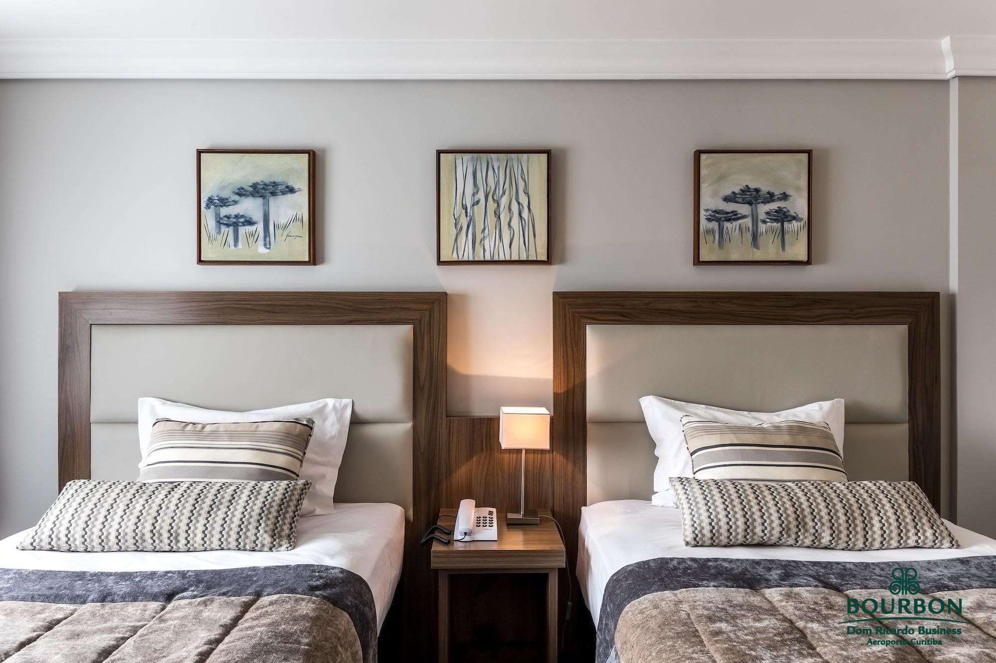 Bourbon Dom Ricardo Aeroporto Curitiba Business Hotel Сан-Жозе-дус-Пиньяйс Экстерьер фото